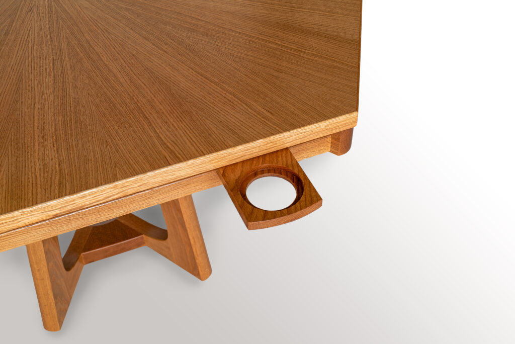 Peercium Game Table with magnetic rail for cup holders.